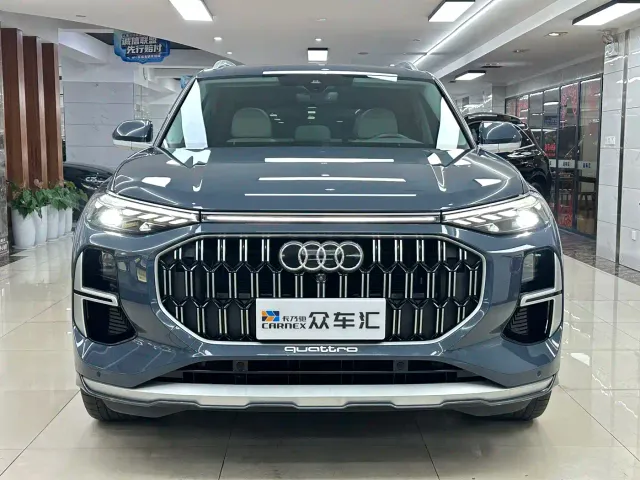 Audi Q6 — Фото автомобиля 2