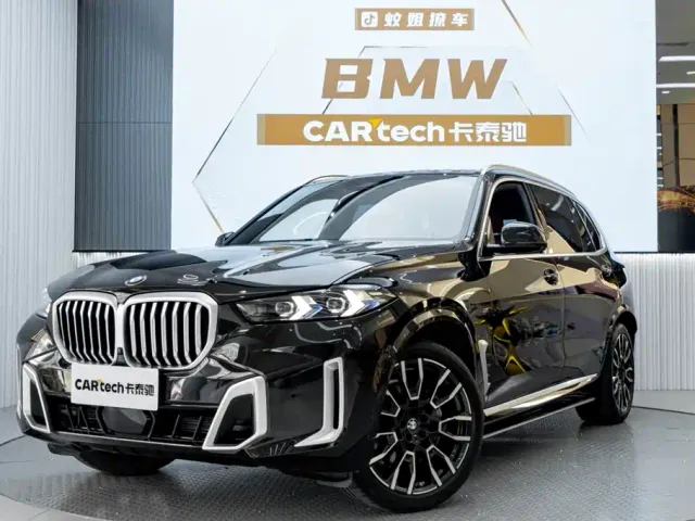 Фотография автомобиля — BMW X5
