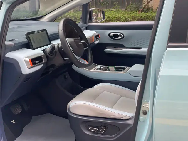 GAC Aion Y — Фото автомобиля 4