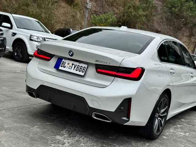 BMW 3 Series — Фото автомобиля 15