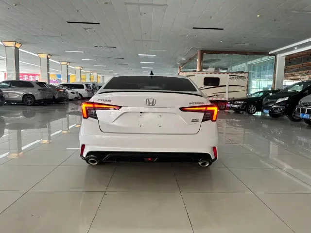 Honda Integra — Фото автомобиля 3