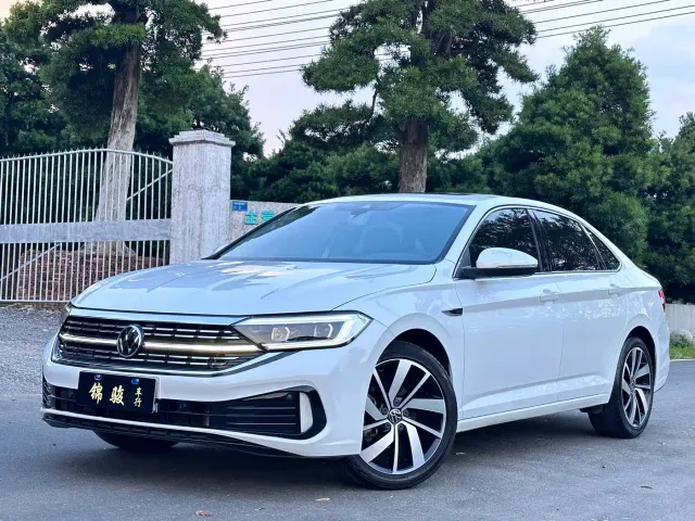 Volkswagen Sagitar — Фото автомобиля 3