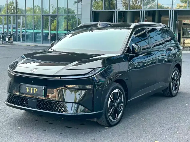 Фотография автомобиля — Toyota BoZhi 3X
