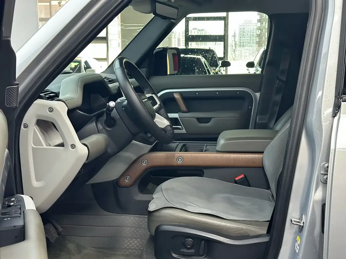 Land Rover Land Rover Defender 2022 110 P400 Dark Special Edition — Фото автомобиля 4
