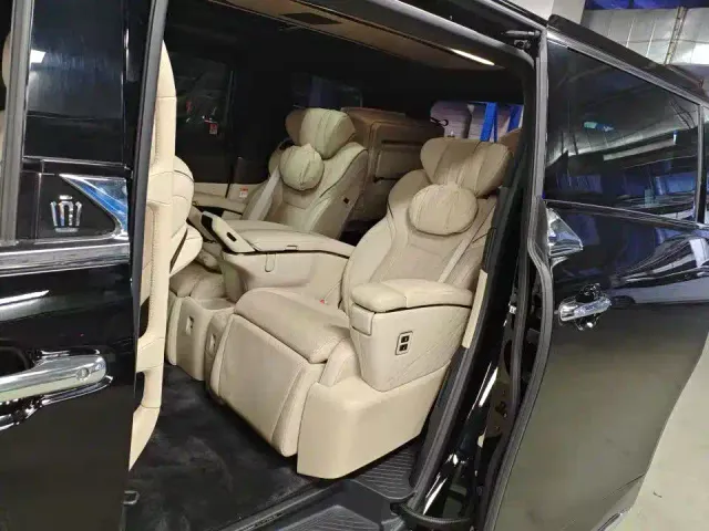 Toyota Vellfire — Фото автомобиля 3