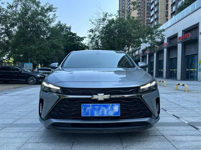Chevrolet Monza — Фото автомобиля 2