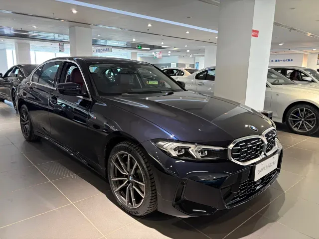 BMW 3 Series — Фото автомобиля 6