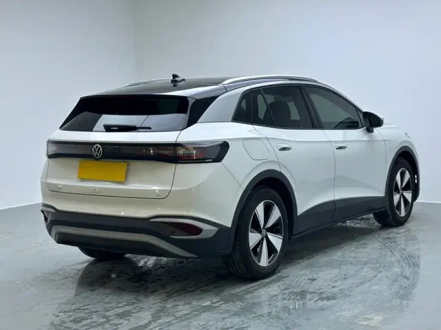 Volkswagen ID.4 X — Фото автомобиля 3