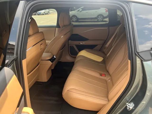 Toyota BoZhi 7 — Фото автомобиля 13