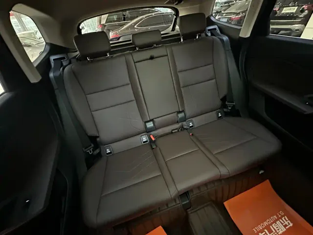 BMW X1 — Фото автомобиля 18