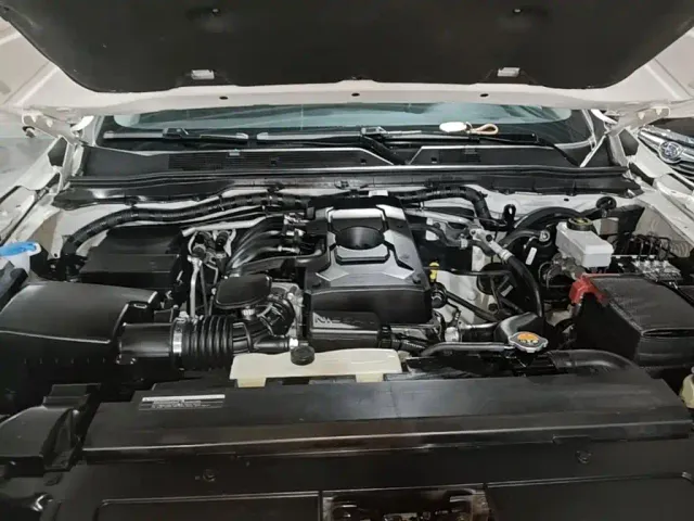 Nissan Terra — Фото автомобиля 19