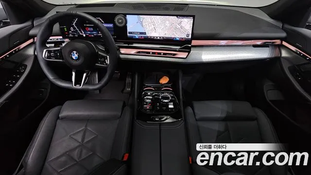 BMW 5 Series G60 — Фото автомобиля 7