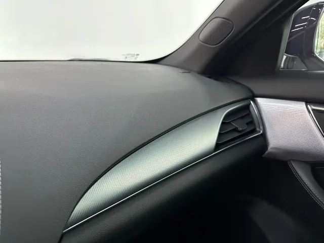 Cadillac CT5 — Фото автомобиля 15