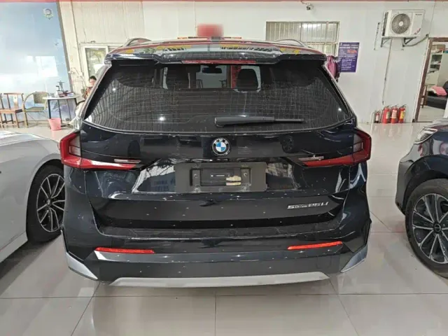 BMW X1 — Фото автомобиля 5