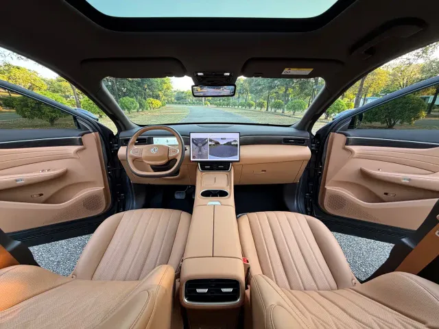 Dongfeng Aeolus L8 — Фото автомобиля 29