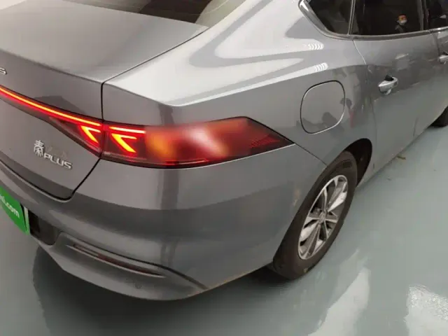 BYD Qin PLUS — Фото автомобиля 7
