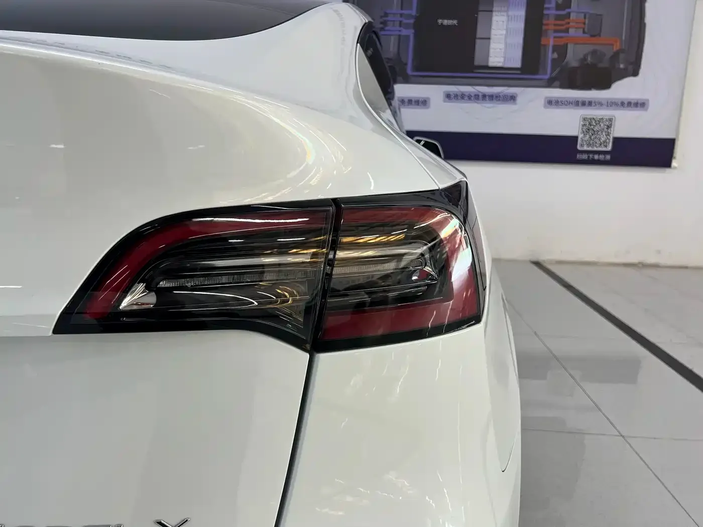 Tesla Model Y 2022 Facelift Rear-Wheel Drive Version — Фото автомобиля 21