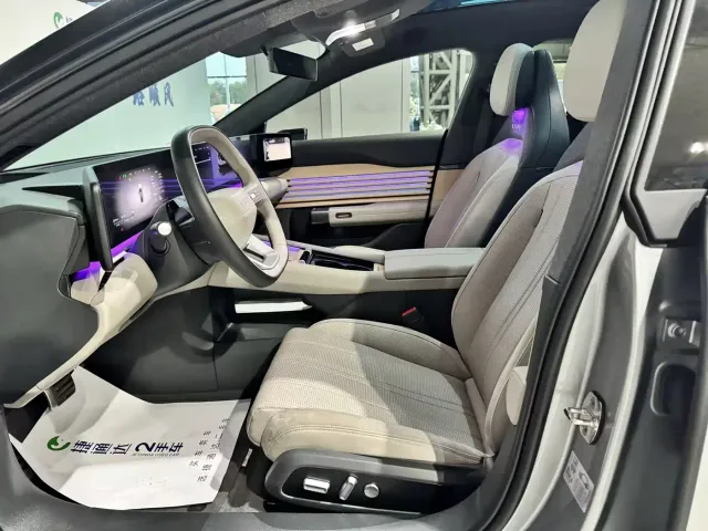 Audi E5 Sportback — Фото автомобиля 17