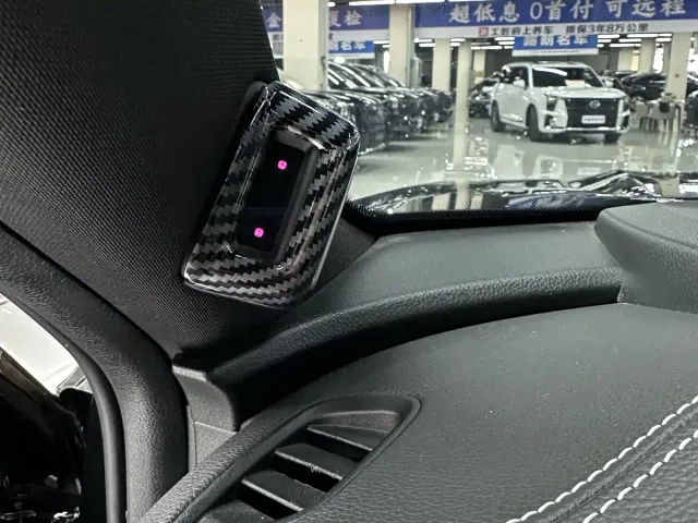 GAC Trumpchi GS8 — Фото автомобиля 12