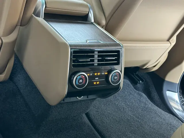 Land Rover Range Rover — Фото автомобиля 5