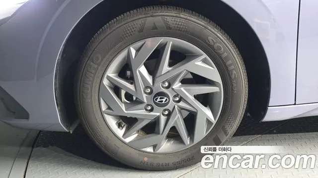 Hyundai AVANTE Новый Avante (CN7) — Фото автомобиля 5