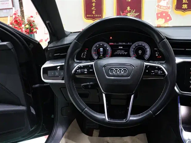Audi A6L — Фото автомобиля 14