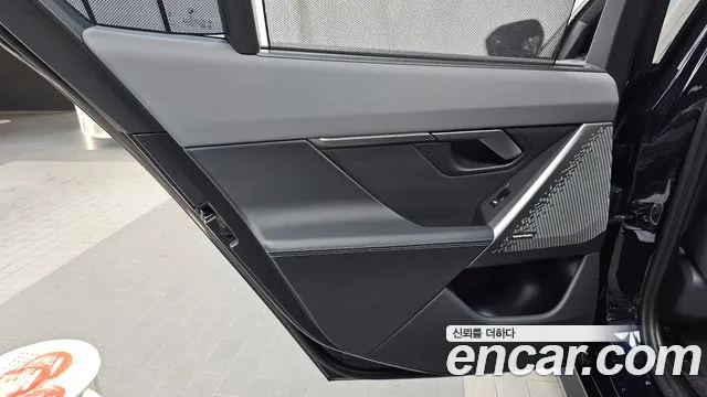 BMW i5 G60 — Фото автомобиля 14