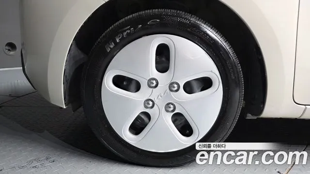 Kia Ray — Фото автомобиля 5