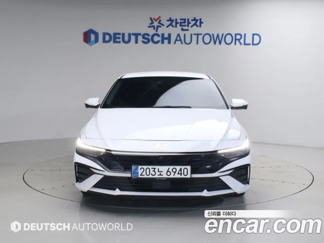 Hyundai Avante CN7 — Фото автомобиля 3