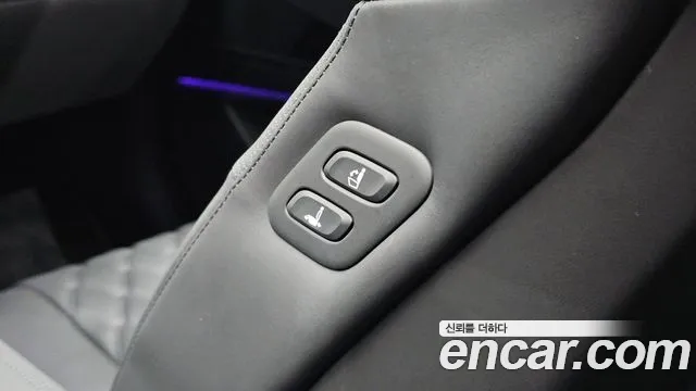 Genesis G80 RG3 — Фото автомобиля 30