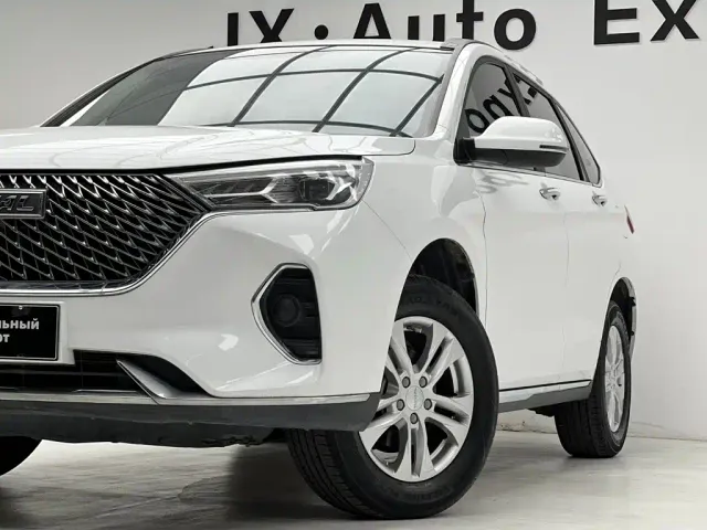 Haval M6 — Фото автомобиля 6