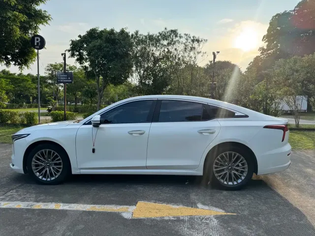 Besturn Besturn B70 2022 3rd Gen 1.5T Auto Joy Edition — Фото автомобиля 4