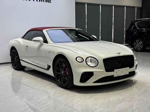 Bentley Continental — Фото автомобиля 3