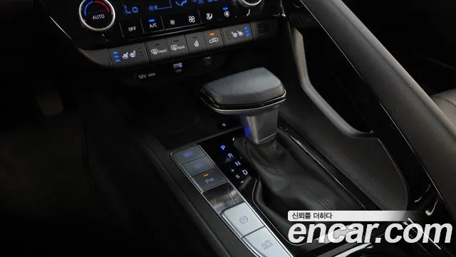 Hyundai Avante CN7 — Фото автомобиля 12