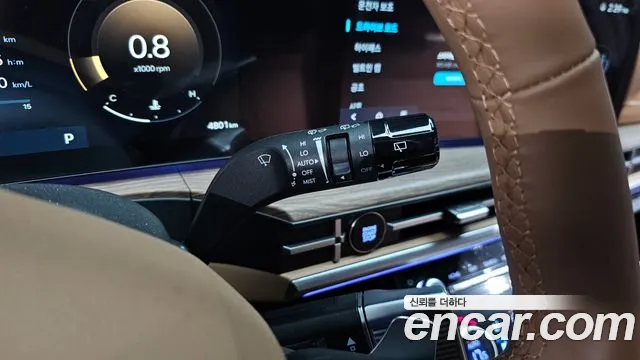 Hyundai Santa Fe MX5 — Фото автомобиля 22