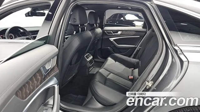 Audi A6 45 TFSI quattro Premium — Фото автомобиля 11