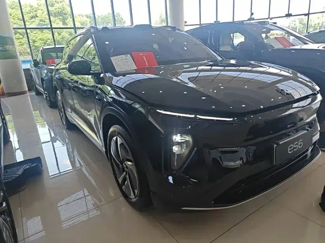 Nio ES6 — Фото автомобиля 3