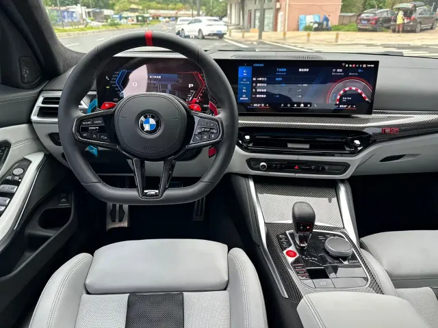 BMW M3 — Фото автомобиля 14