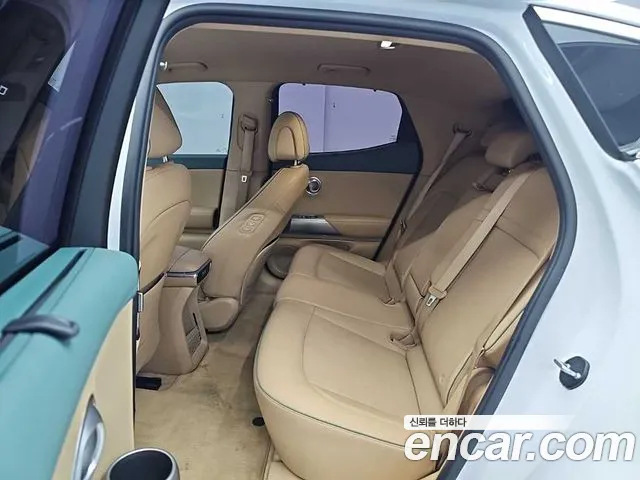 Genesis GV60 — Фото автомобиля 12