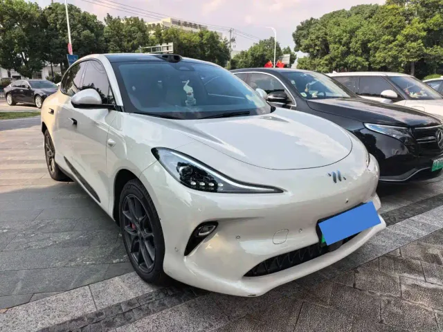 IM Motors LS6 — Фото автомобиля 3