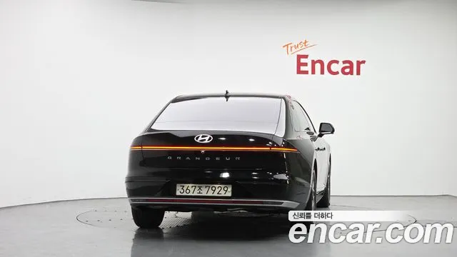 Hyundai Grandeur GN7 — Фото автомобиля 4
