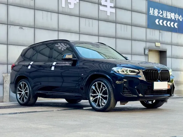 BMW X3 — Фото автомобиля 3