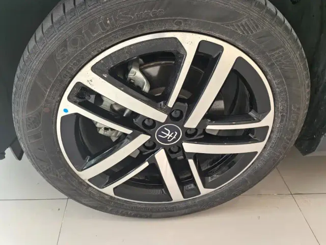 BYD Song L DM-i — Фото автомобиля 10