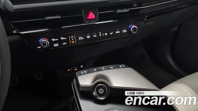 Kia EV6 — Фото автомобиля 17