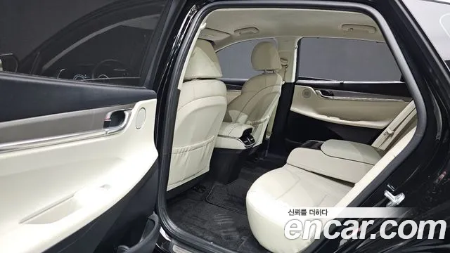 Hyundai Grandeur New — Фото автомобиля 18