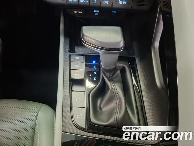 Hyundai Avante CN7 — Фото автомобиля 13
