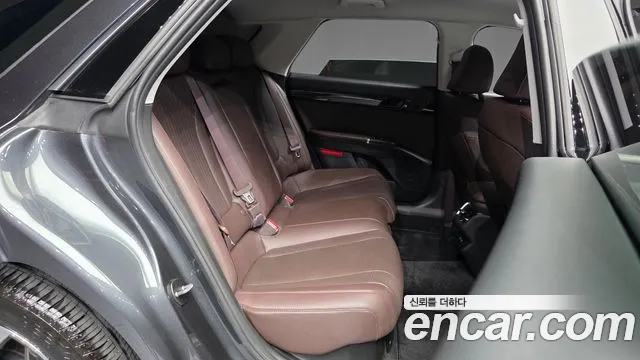 Hyundai Grandeur — Фото автомобиля 3