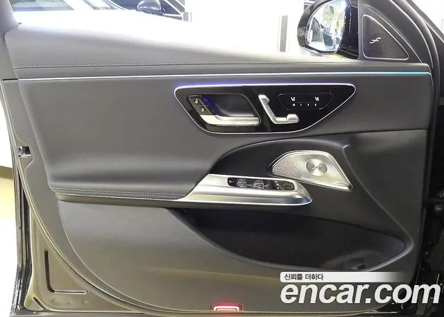Mercedes-Benz E-Class E-класс W214 E300 4MATIC Exclusive — Фото автомобиля 11
