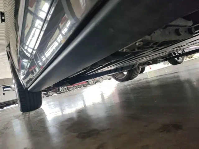 Li Auto L8 — Фото автомобиля 20
