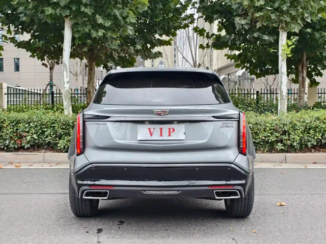 Cadillac XT5 — Фото автомобиля 8
